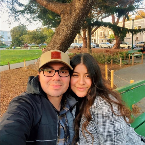 Meet your Posher, Caleb & Aliah - Picture 4 of 5